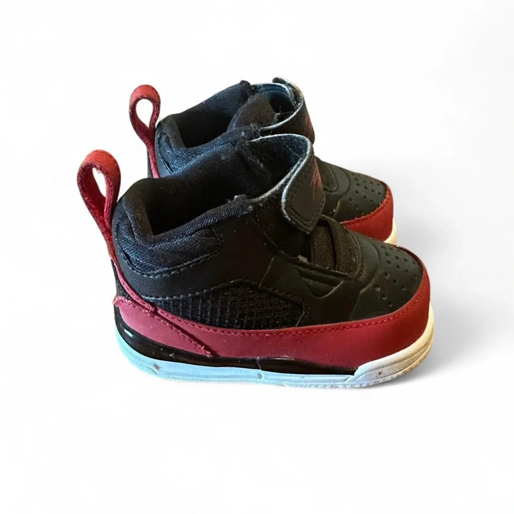 Jordan Flight Tradition BT Black White Gym Red Size‎ 3C